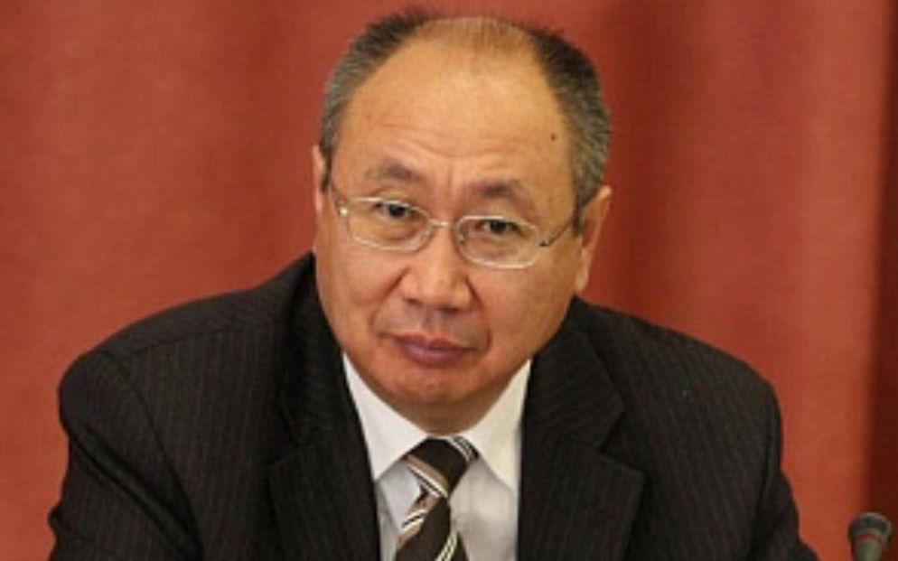 Булат Султанов 